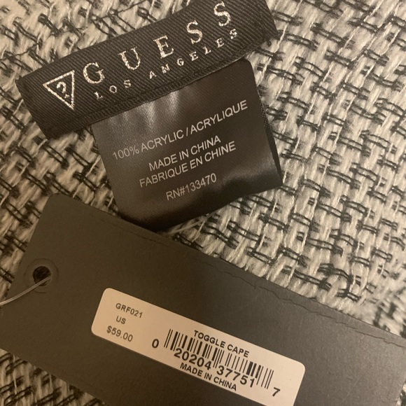 NWT Guess Cape/Poncho - Picture 2 of 2